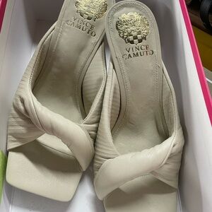 Vince Camuto Women's Cream Heeled Sandals